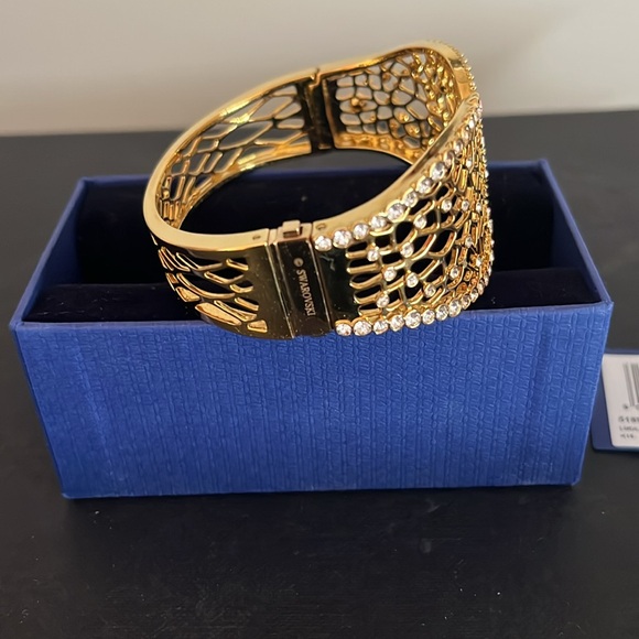 Brand New Elinor Bangle - Picture 2 of 6